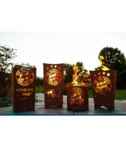 Ferrum FCB Feuerkorb Mia San Mia, Eckig, Rost, Ca. B40/H70/T40 Cm -Gartenbedarf Angebote 3161965 3161981 3162005 3162047 WE MO 005 FeuerkorbFeuerstelleFanFCBayernFCB