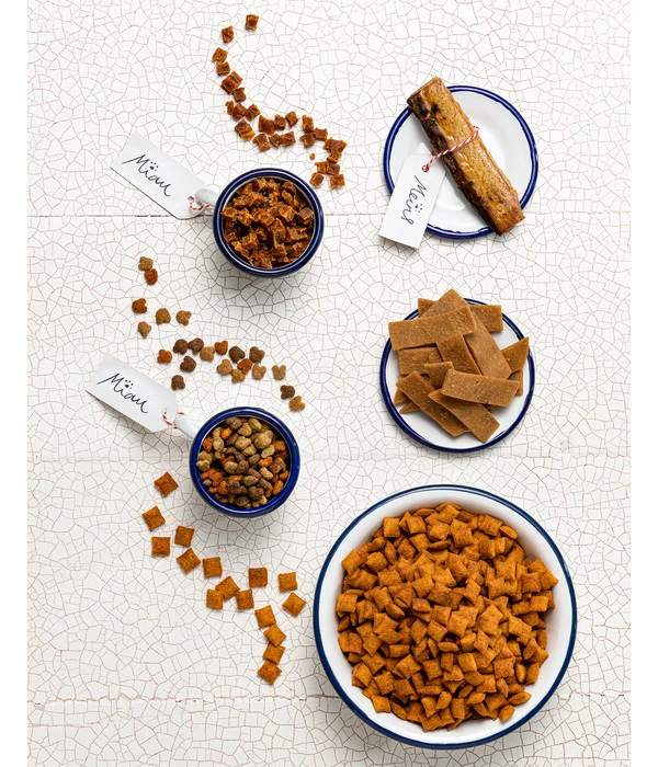 Dehner Premium Lovely Katzensnack Eine Liebevolle Belohnung, 50 G 4 Dehner Premium Lovely Katzensnack Eine Liebevolle Belohnung, 50 G – Bild 2