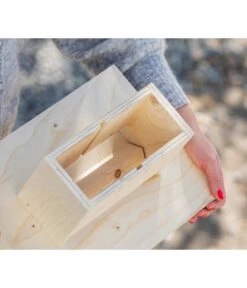 Dehner Natura Futterhaus Karwendel, Natur, Inkl. Ständer, Ca. B84,3/H127,2/T84,3 Cm -Gartenbedarf Angebote 6622872 6622898 6622906 6622922 WE MO 007 NVHRofanKarwendel